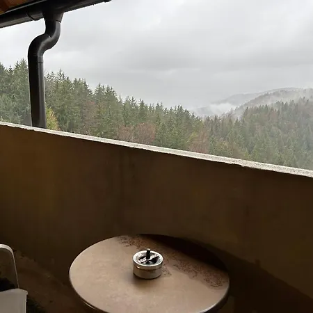 House Jaro Seoska kuća *