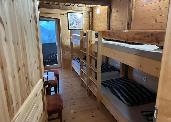 בית כפרי House Jaro ולנז'ה