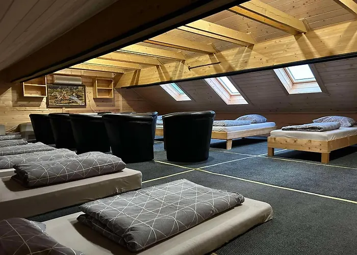 House Jaro בית כפרי ולנז'ה