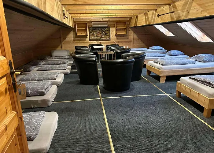 בית כפרי House Jaro